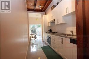 narrowest detached house2