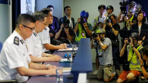 _107872160_hi054613894