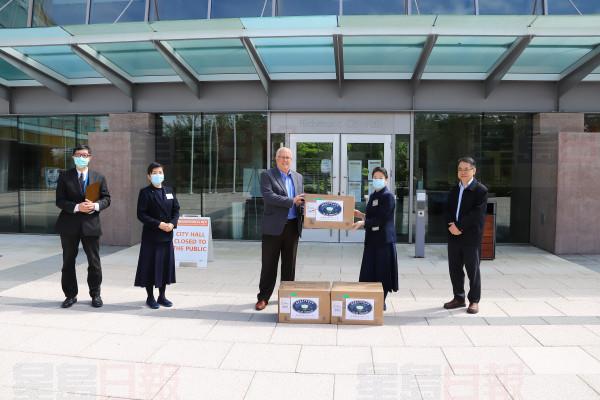 20200602列治文區捐贈口罩給市政府_黃雅蓉攝05