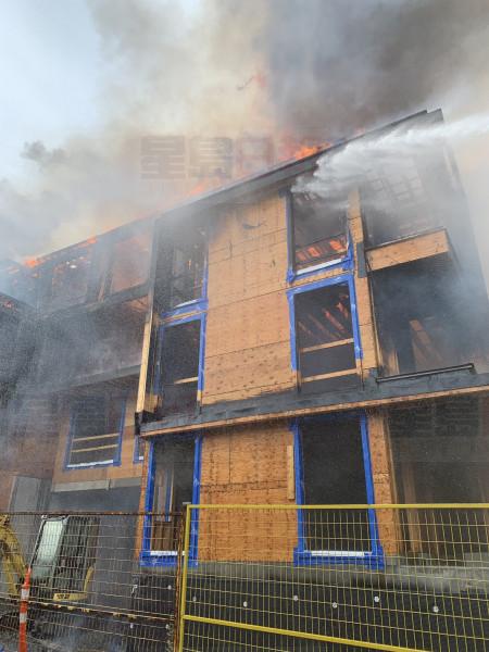 肇事柏文損毀嚴重。消防局長Darrell Reid twitter圖片