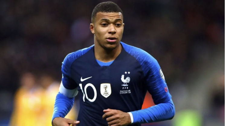 26DE077F-00D5-4730-B28B-921CB0D5FF10