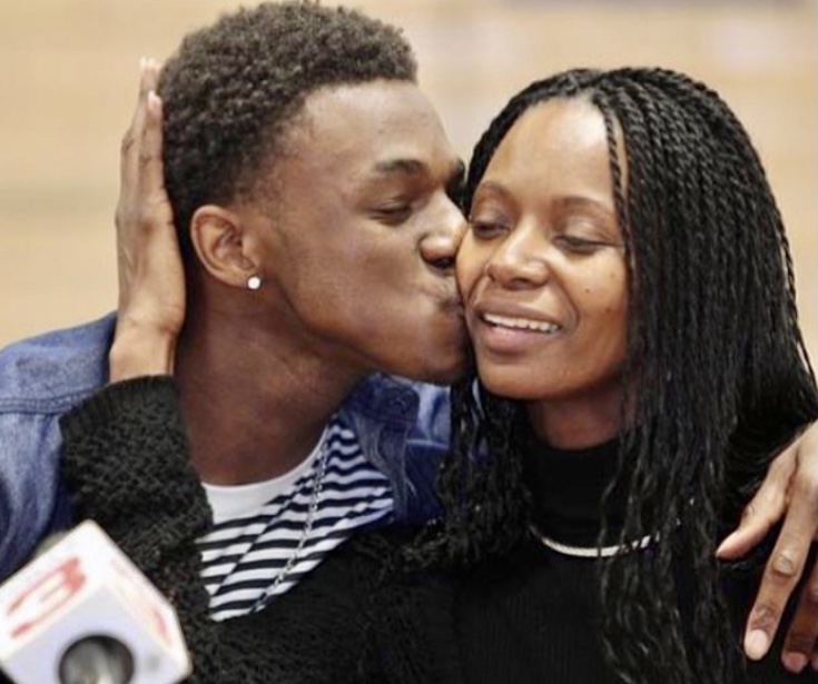 5704DC71-AFB3-47E4-AF6A-FA115B9E0139