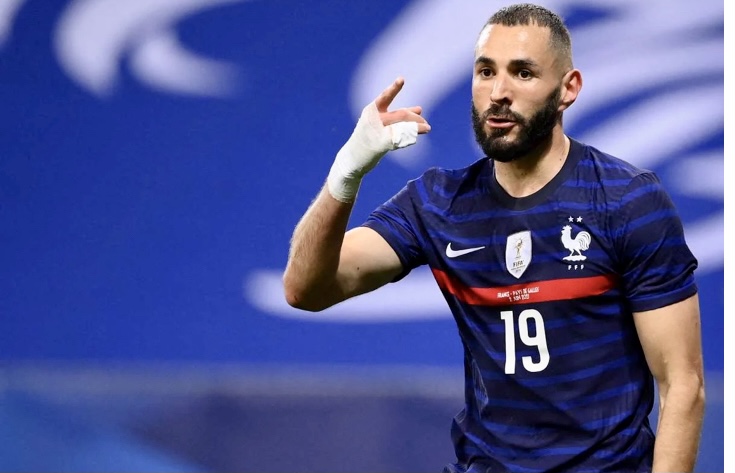 72067558-CA80-4CB1-846F-C73441B9437E