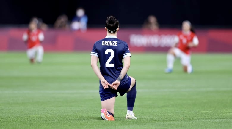 621AB0D3-B5D3-45B4-BDCE-0BB350B9E12F