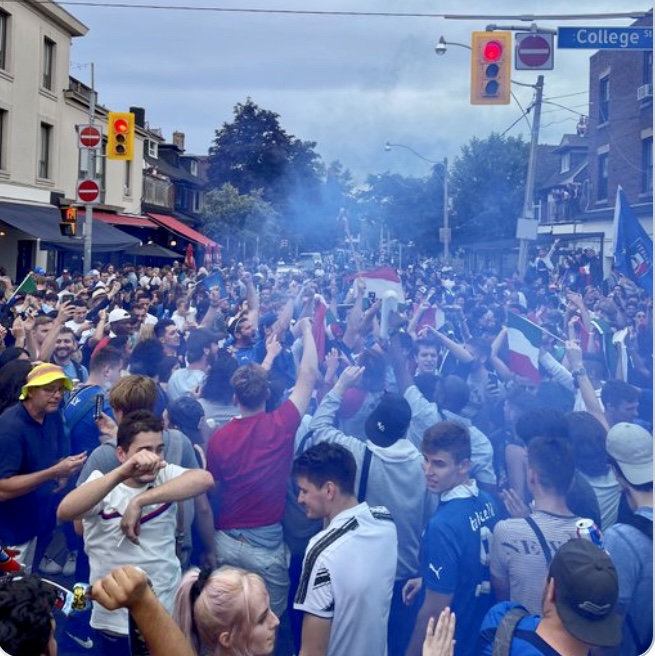 BE4AEDEF-D585-4D21-B91C-070139FBB545