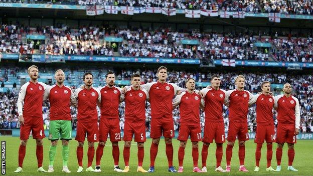 DB2778B0-1DA6-4742-9C56-E02A5CBD6A21