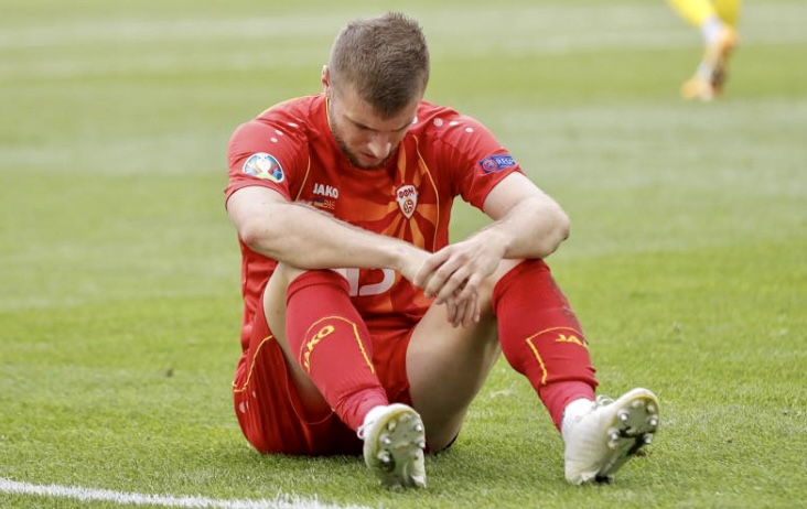 ECFA574A-EFB2-428E-8F3F-0C776C993A85