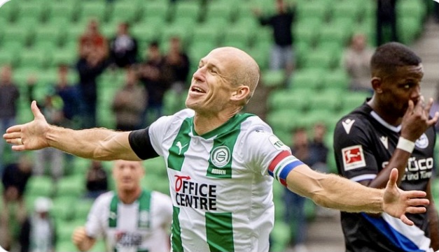 F84E7EC5-C0A9-4EDD-B45F-942A15978935