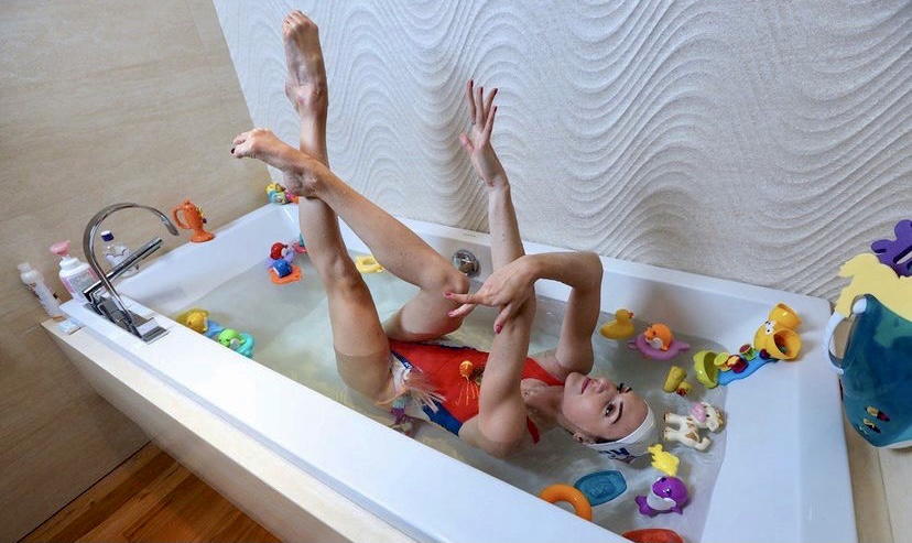 4FEEB30E-A823-412F-BE51-493D44361425