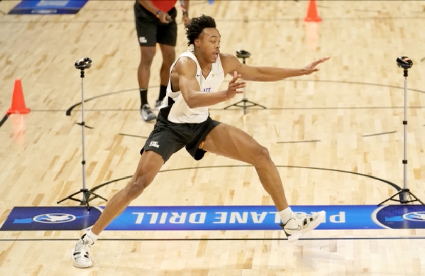 E67841CB-4103-4BB4-94D9-C54F073E2AFC