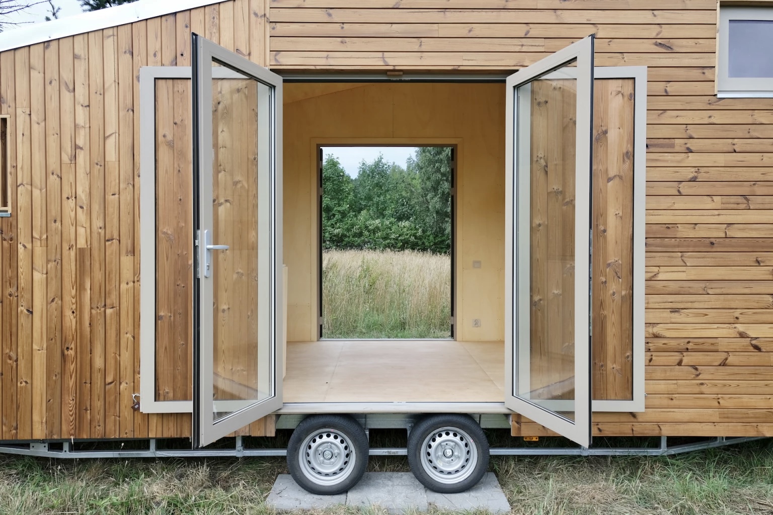 8EBC7D57-6F3A-44F6-B8C2-4951517DF099