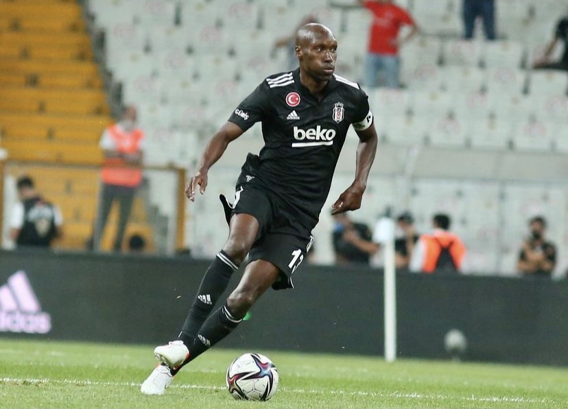 9CF0EDB0-060A-449C-80F9-4BDFED578B81