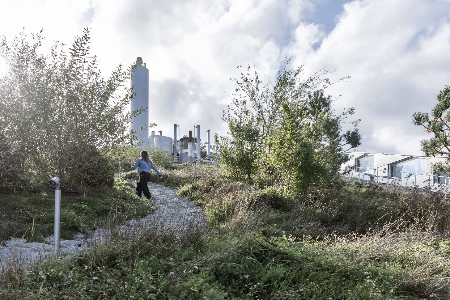 2CB33DD1-A173-4410-B6FE-B06E9AF2ED8E