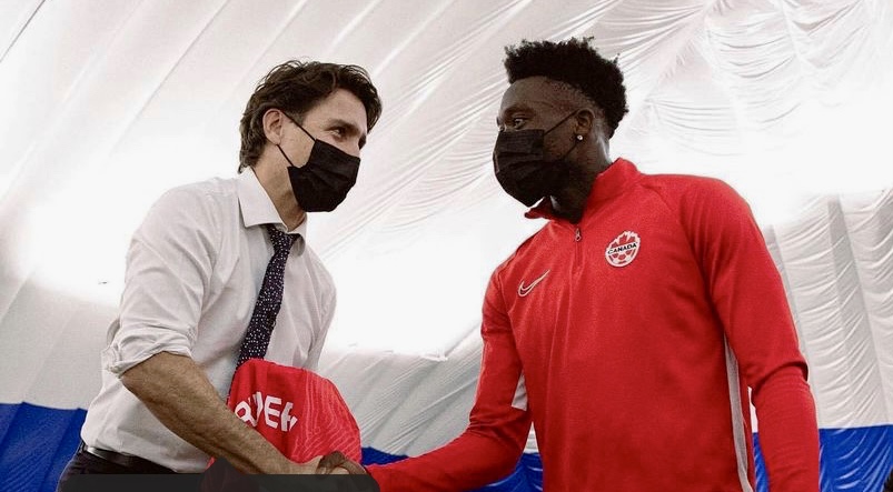 333924F6-BDE1-4A59-87D9-8807DB158D9B