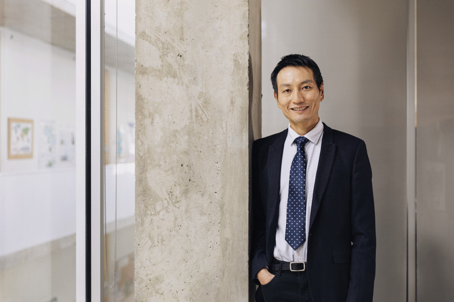 張威廉（William Cheung）。UBC官網