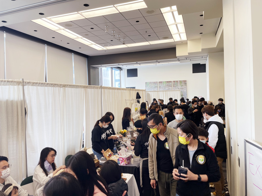 民眾陸續入場購買市集商品。星島記者王弘樹攝