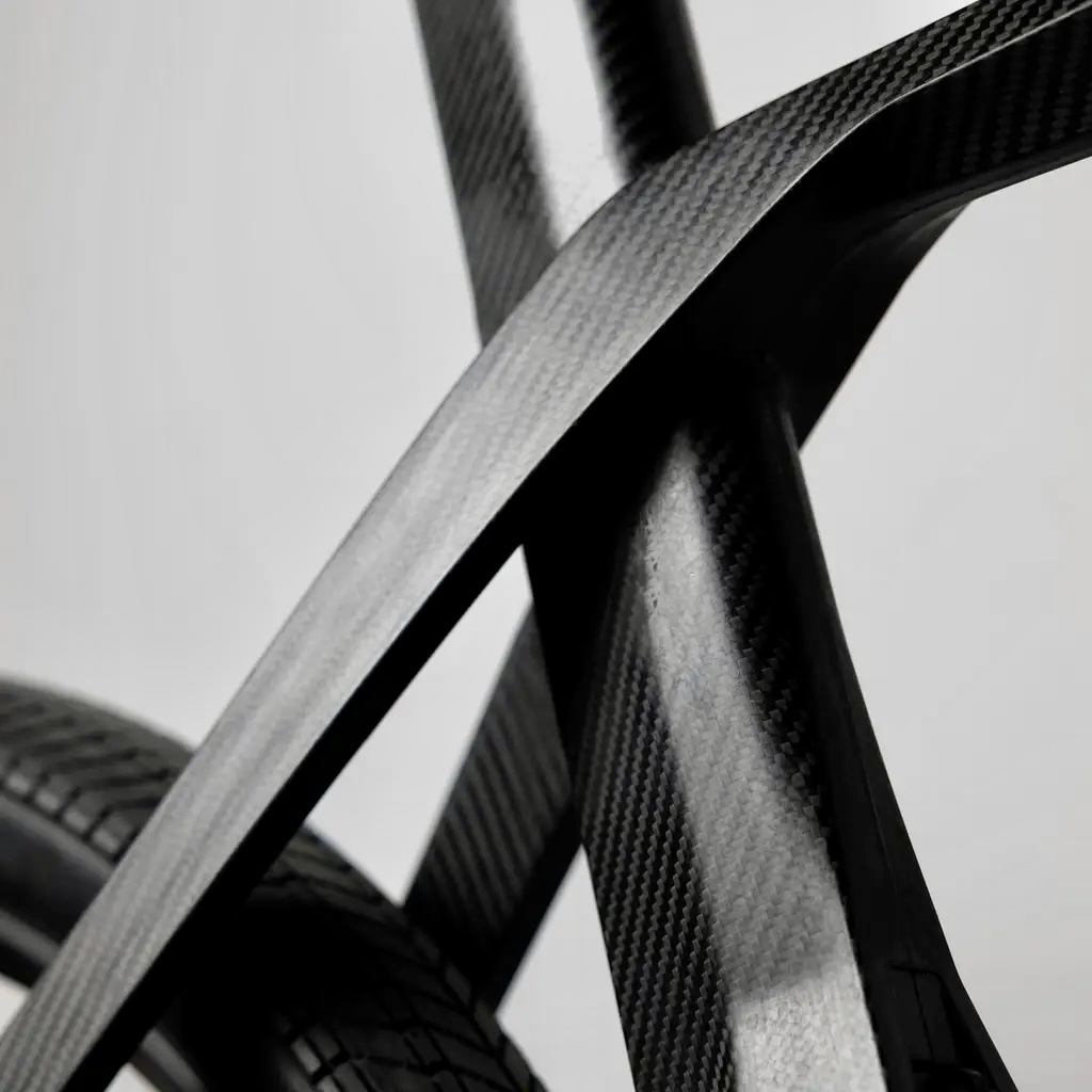 993B0DB9-4CBB-4D4B-9648-4753D95AD718