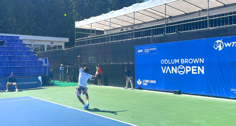 加拿大男子選手迪亞諾（Gabriel Diallo）周二32強賽事中擊敗比利時隊。星島記者王弘樹攝