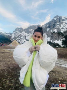 670d9d68gy1gptz2ceivaj22c0340e81