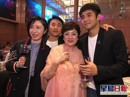 10223551-ba41-4ca9-8f99-0dcb4bc8dfbf_0