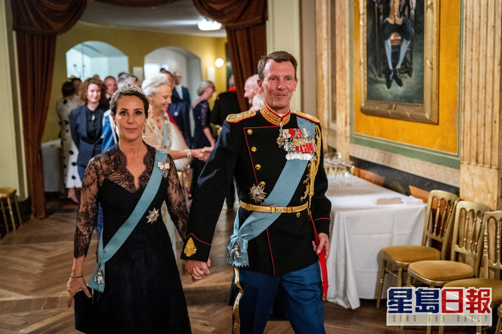 2022-09-11T105142Z_1559080698_RC2IEW9N2ND8_RTRMADP_3_DENMARK-ROYALS
