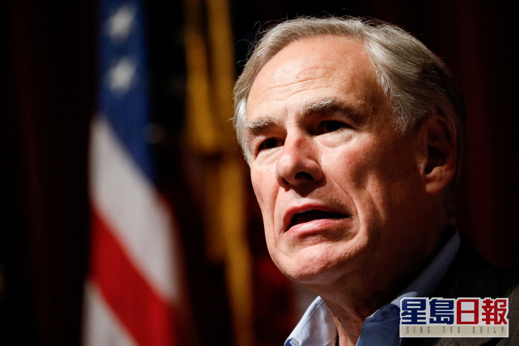 2022-09-16T100028Z_1154546866_RC2XFU9WGK7F_RTRMADP_3_USA-ELECTION-GOVERNORS