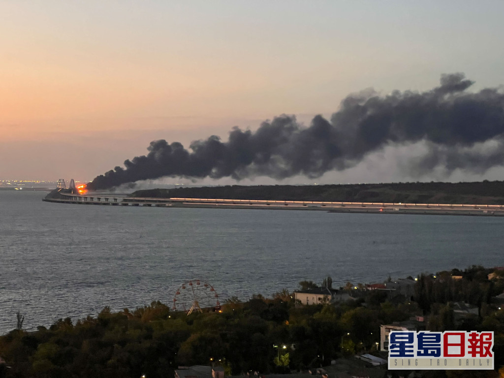 2022-10-08T051558Z_808607178_RC2RWW9A7X9C_RTRMADP_3_UKRAINE-CRISIS-CRIMEA