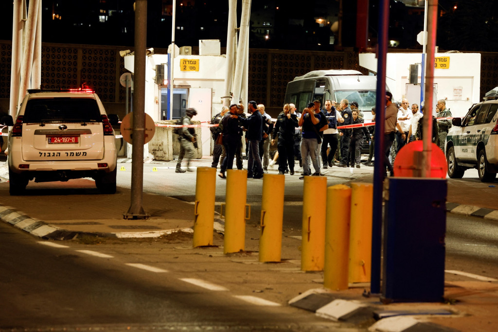 2022-10-08T190155Z_1603554934_RC27XW95W9UM_RTRMADP_3_ISRAEL-PALESTINIANS