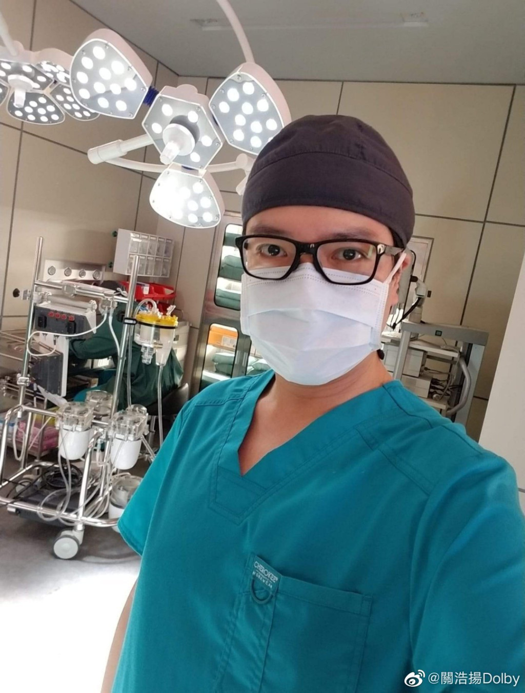 8108983fgy1h5oyz78qewj20u013ltdt