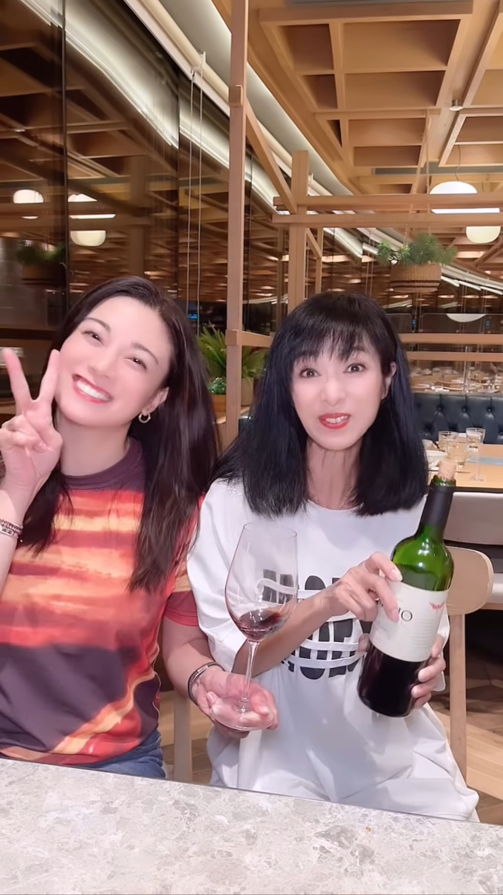 Screenshotter--BerniceLiuberniceliuofficialInstagramphotosandvideos-0’03”