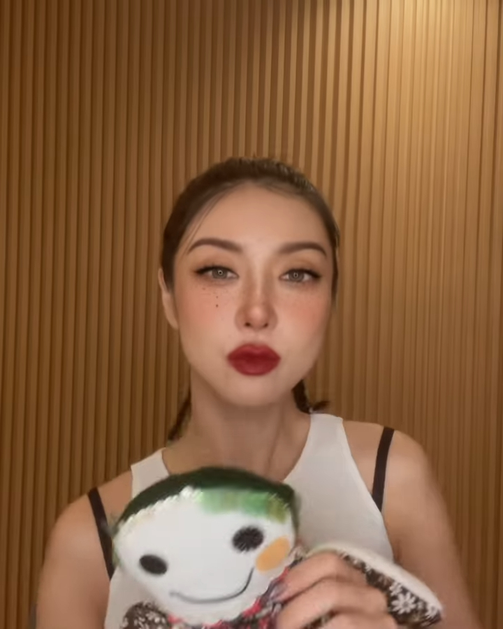 Screenshotter--LamLaamlamwlInstagramphotosandvideos-0’05”