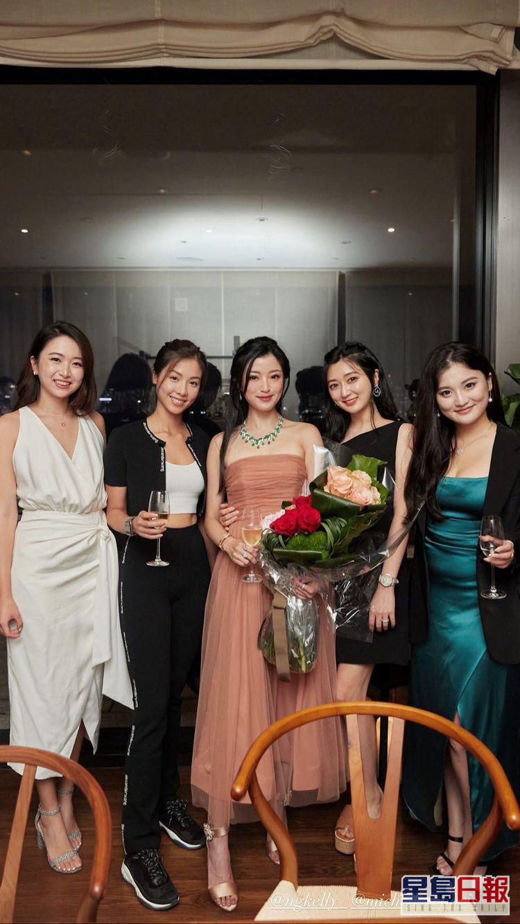 sabrinahychan_2939969917235928667