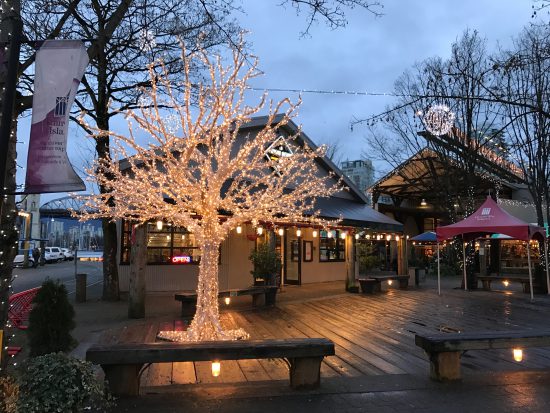 Granville-Island-Christmas-550x413