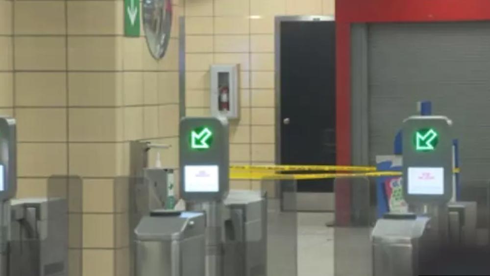 3月25日，多倫多16歲少年地鐵站內被人無故捅死現場。（資料圖片）