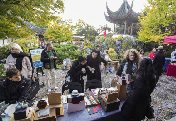 中山公園舉行中秋節活動,不少市民前來參與。星島記者夏鎮權攝