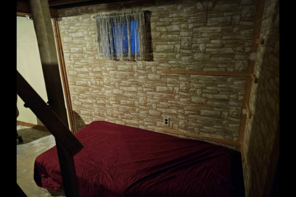 vancouver-basement-apartment4