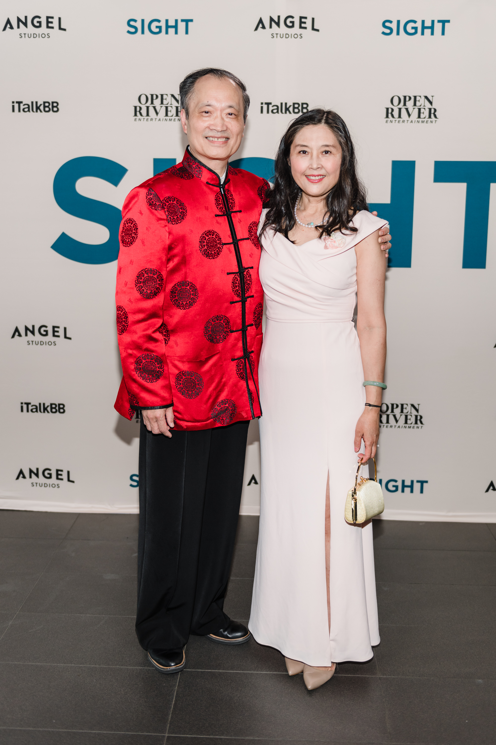 王明旭博士與太太。