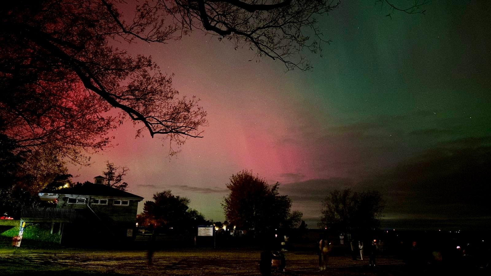 周四晚十時許在多倫多以北45分鐘車程的De La Salle Beach(多倫多黎太提供)