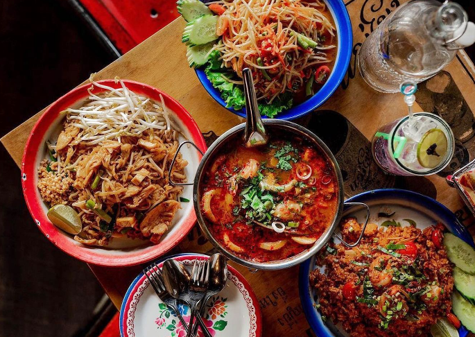 Si Lom Thai Bistro.jpg