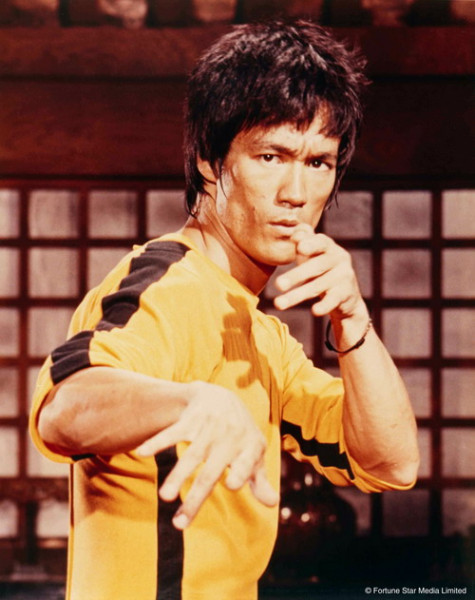 ¹q¼v¡m¦º¤`¹CÀ¸¡n¼@·Ó ¹q¼v¡m¦º¤`ªº¹CÀ¸¡n¼@·Ó¡A¥D¨¤¤w¬G¥¨¬P§õ¤pÀsBruce Lee¡]¹Ï¡^¡C2015/07/18ÀY±ø¤é³ø ´ä»DP33