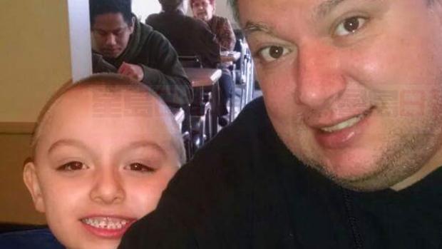 父親:我5歲的兒子被一群男孩用鏈條抽打