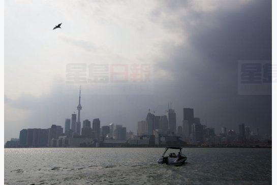 明天太陽躲雲後 週日多雲又打雷