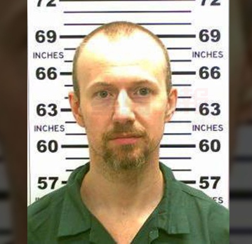 美被捕越獄殺人犯進了另一高設防監獄 每天一小時戶外活動