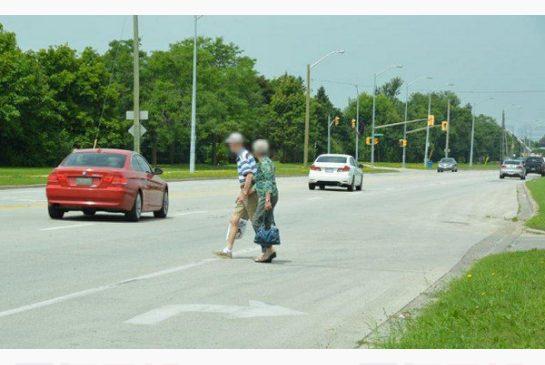 警方改善亂穿馬路再出新招：拍照把你「公諸於世」