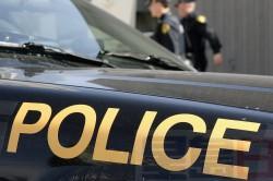 男子在列治文山危險駕駛 撞爛警車撞傷警員