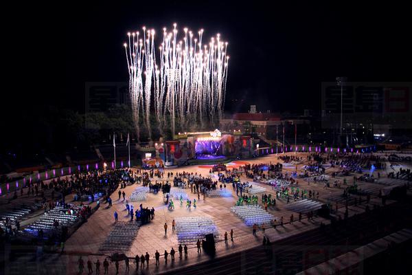 圖：泛美殘運會開幕 Chantal Petitclerc點火