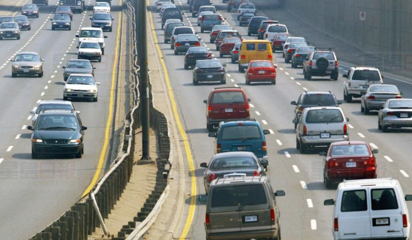 安省新交規明日起實行 分心駕駛罰款更高