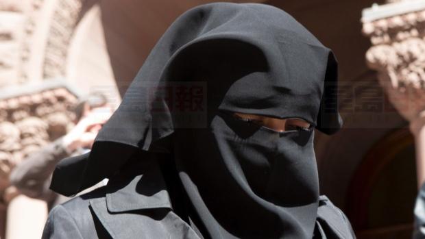 聯邦禁入籍儀式戴面紗被判違法 上訴又被駁回