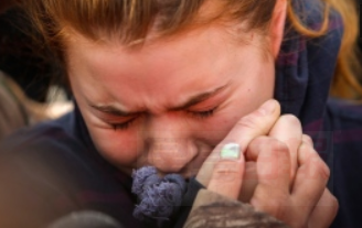 死去亞省女童的母親痛哭：她是我的心肝寶貝