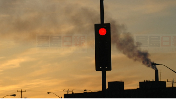 省長們同意和杜魯多一起參加巴黎氣候峰會